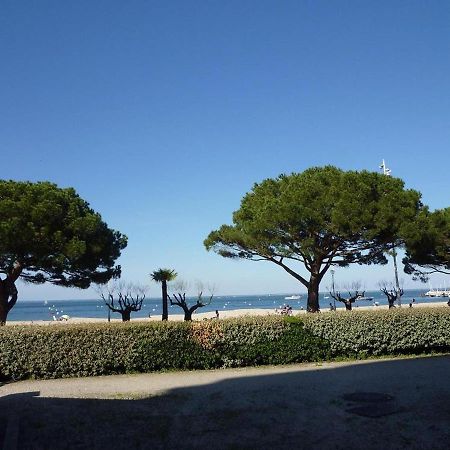 Appartement En Centre-Ville Avec Terrasse Et Parking, Acces Direct A La Plage - Fr-1-474-4 Arcachon Bagian luar foto