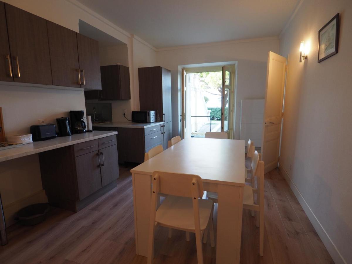 Appartement En Centre-Ville Avec Terrasse Et Parking, Acces Direct A La Plage - Fr-1-474-4 Arcachon Bagian luar foto